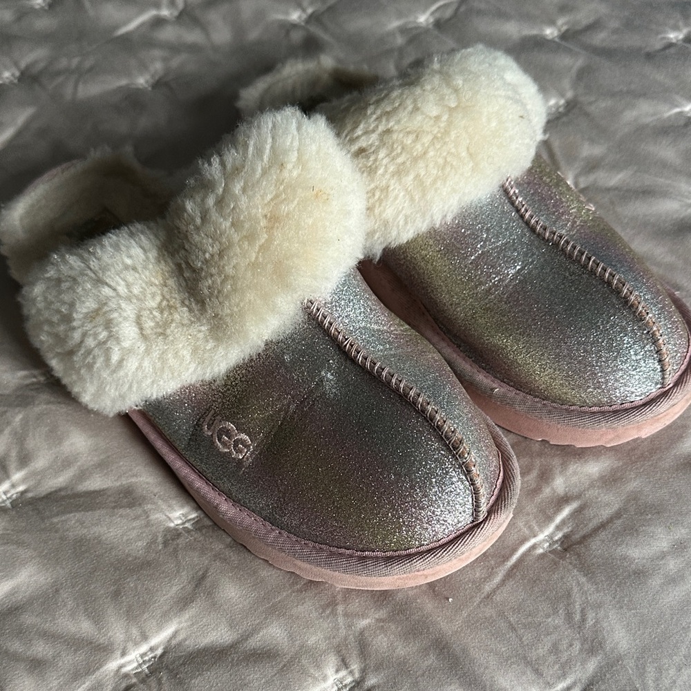 UGG Kids' Glitter Slippers - Pink and Cream